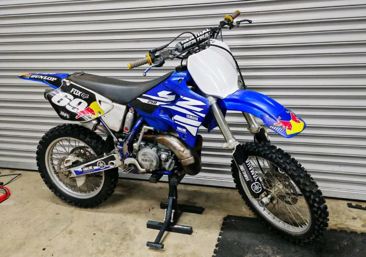2001 Yamaha YZ250 - 2 Stroke - Image 4