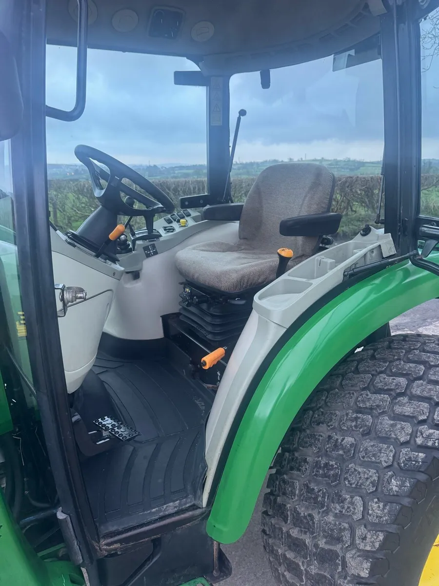 John Deere Compact Tractor with Front Loader - Image 3