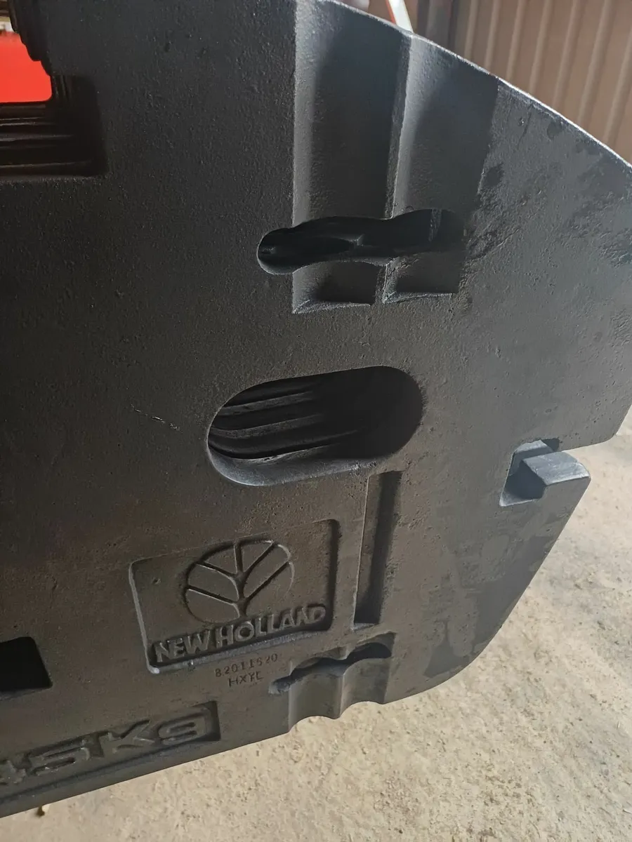 New holland weights - Image 1