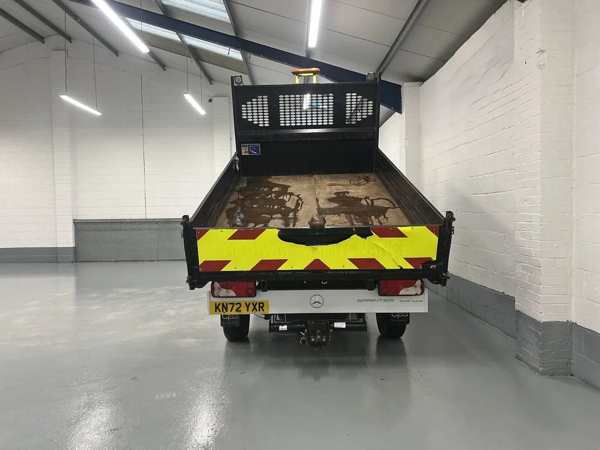 2022 Mercedes-Benz Sprinter Tipper Van - Image 1