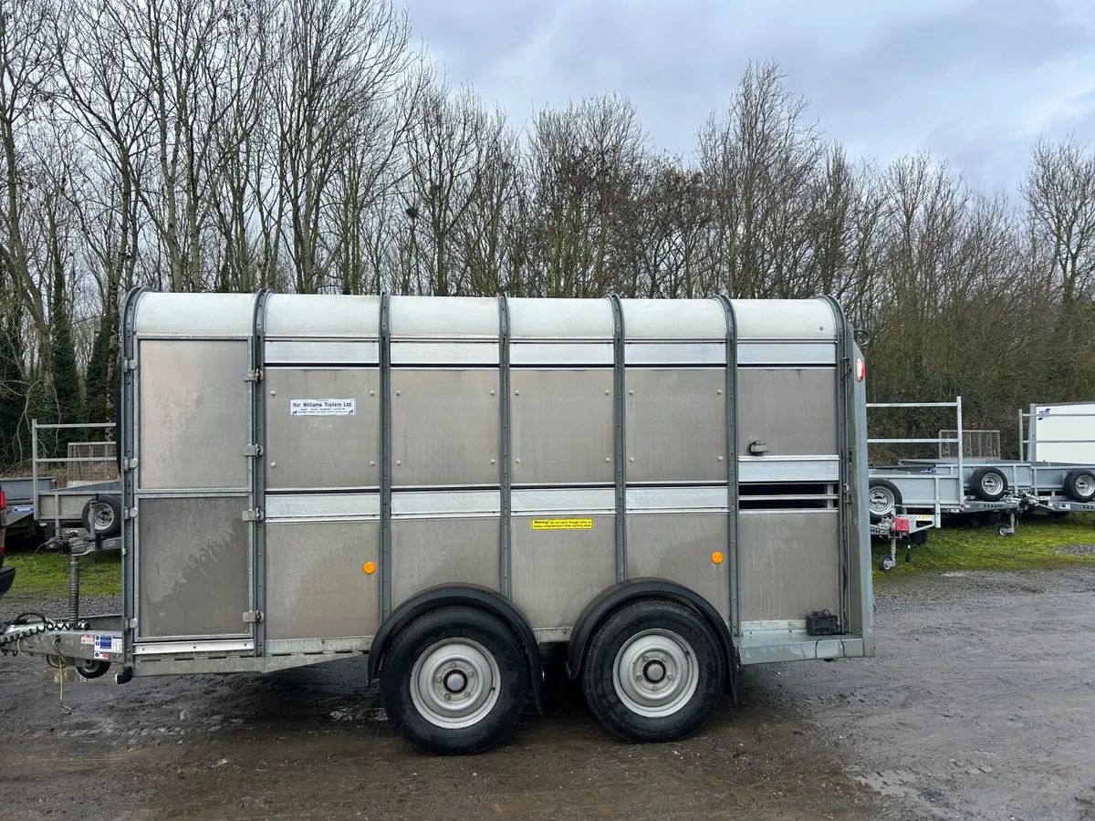 Ifor Williams 12ft TA510 12x6 Liveatock Trailer - Image 1