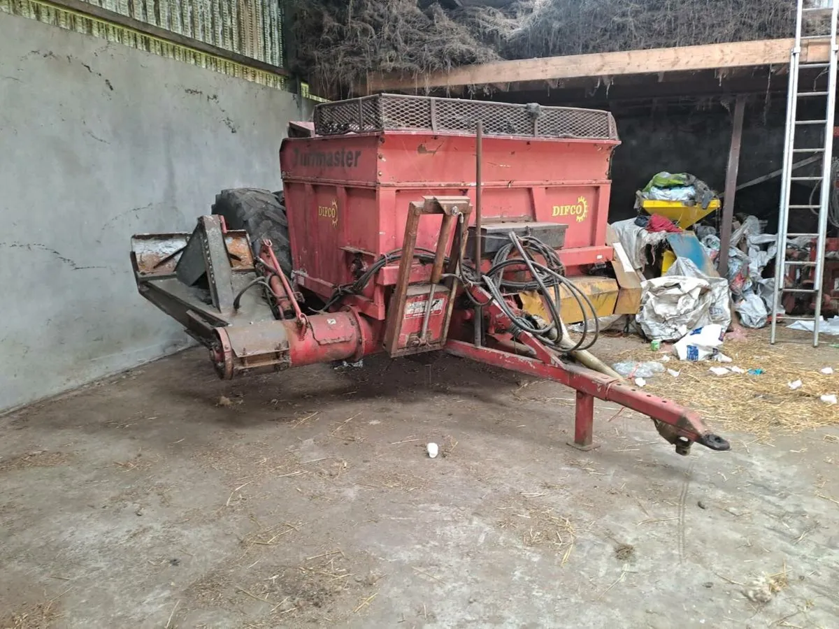 Difco Turf Hopper Machine - Image 3