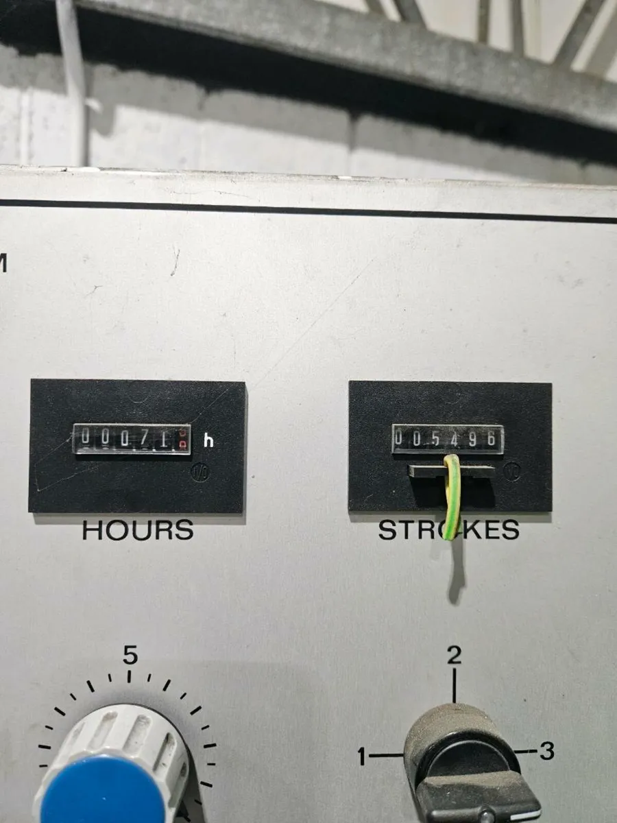 Break press - Image 2