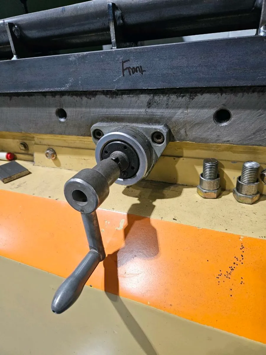 Break press - Image 4