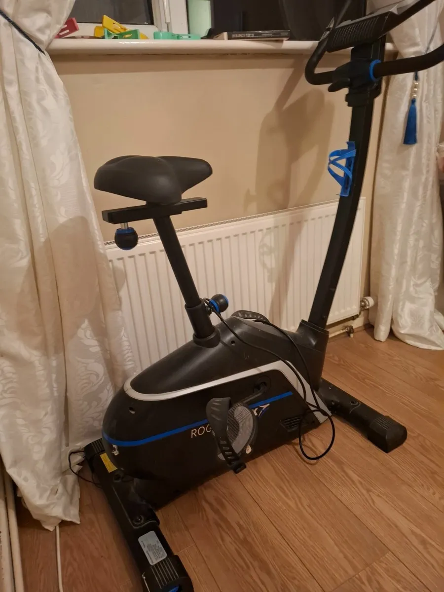 Exercise bike - Image 4