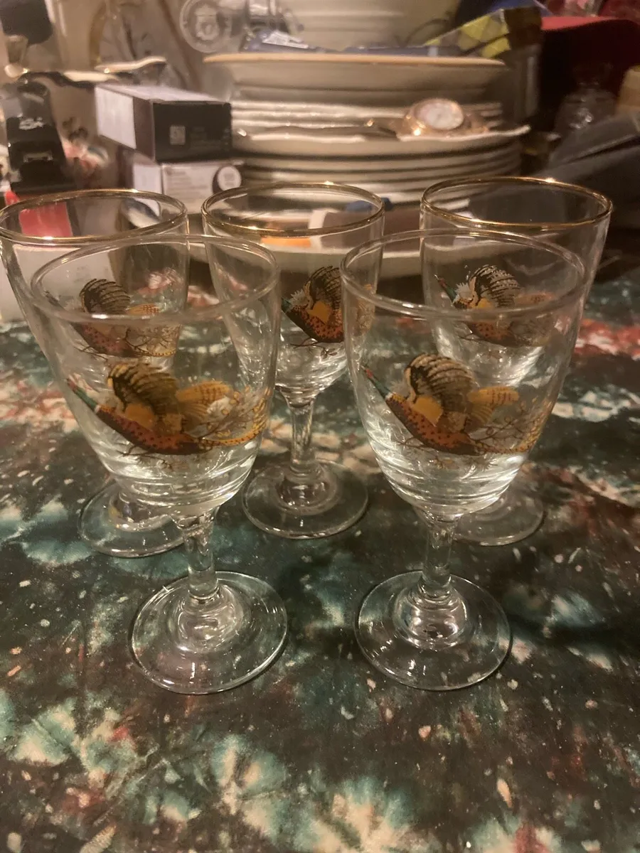 Sherry glasses free postage - Image 1