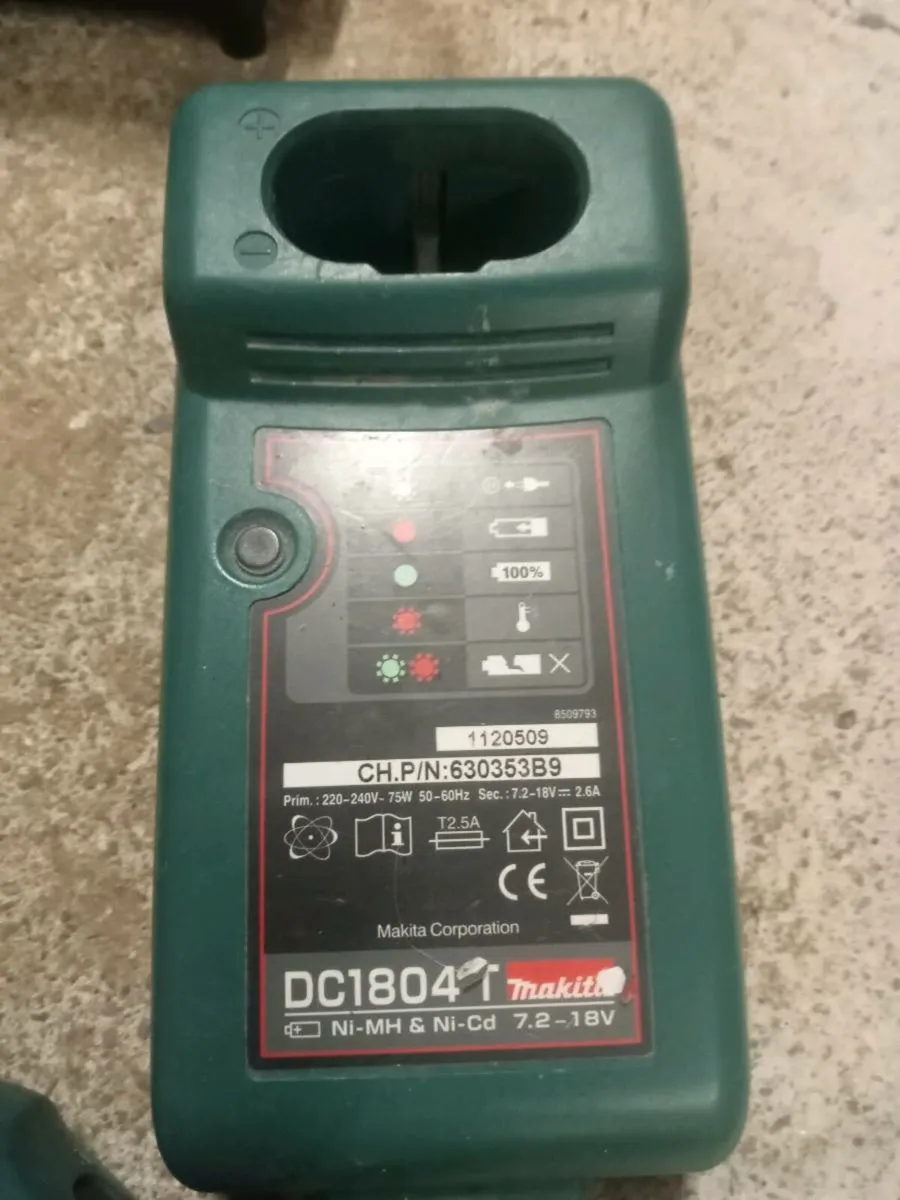 Two mikitta battery screw guns - Image 2