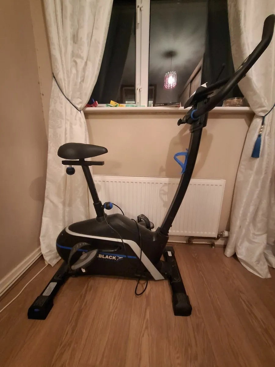 Exercise bike - Image 1
