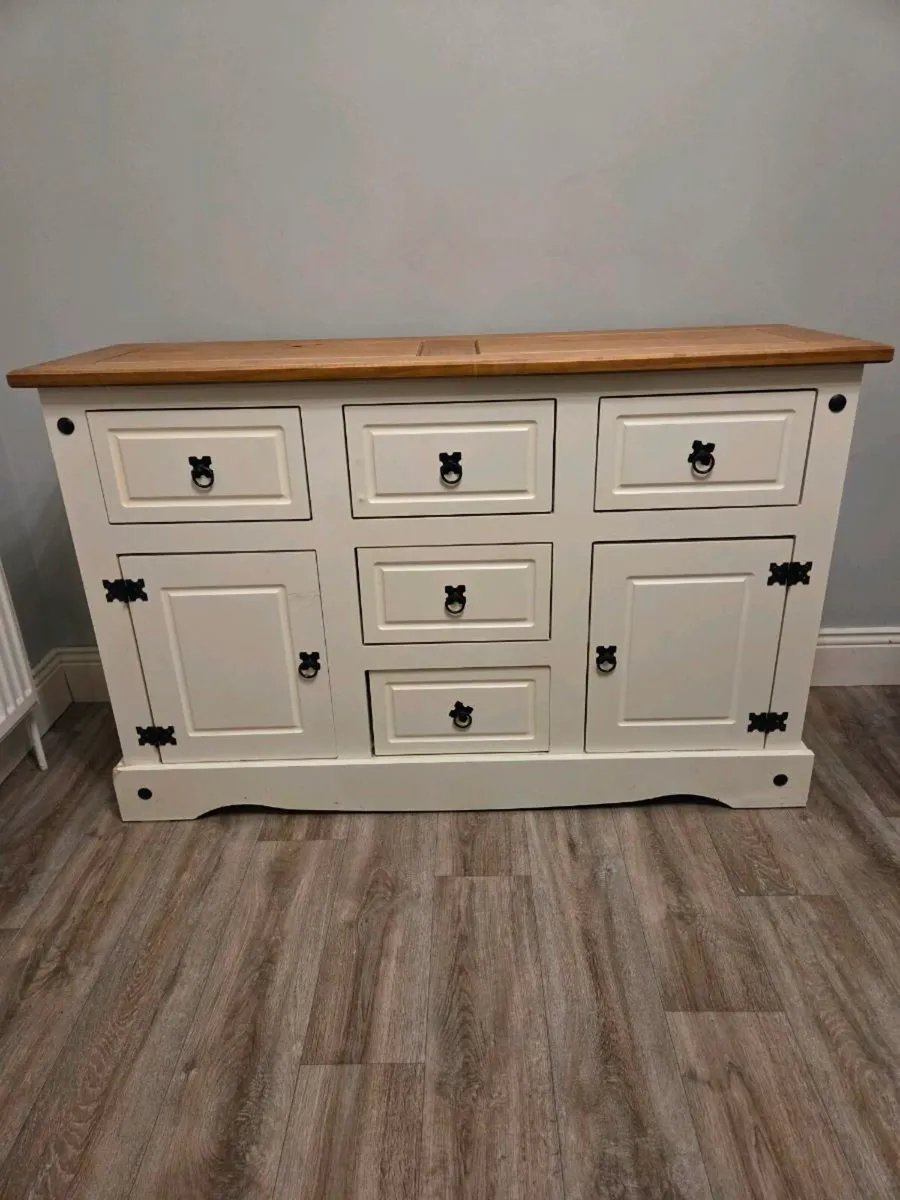 Kitchen sideboard - Image 1