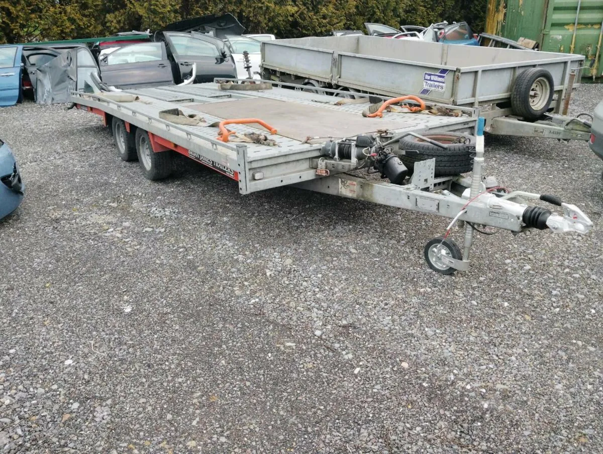 Brian James car transporter - Image 1