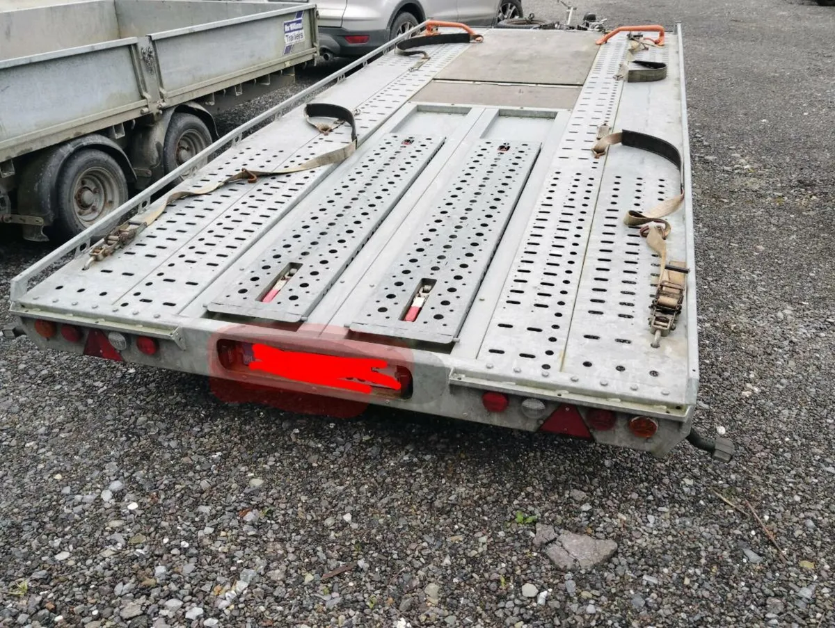 Brian James car transporter - Image 3