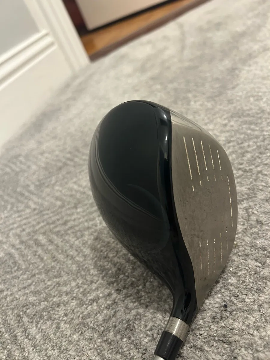 Driver, 3 wood, hybrid and putter - Image 2