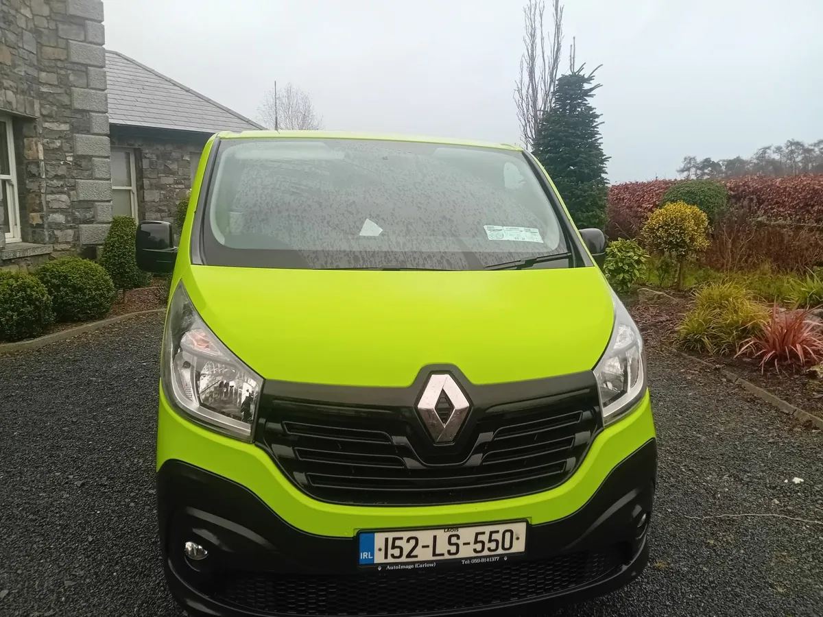 Renault Trafic 2015 - Image 1