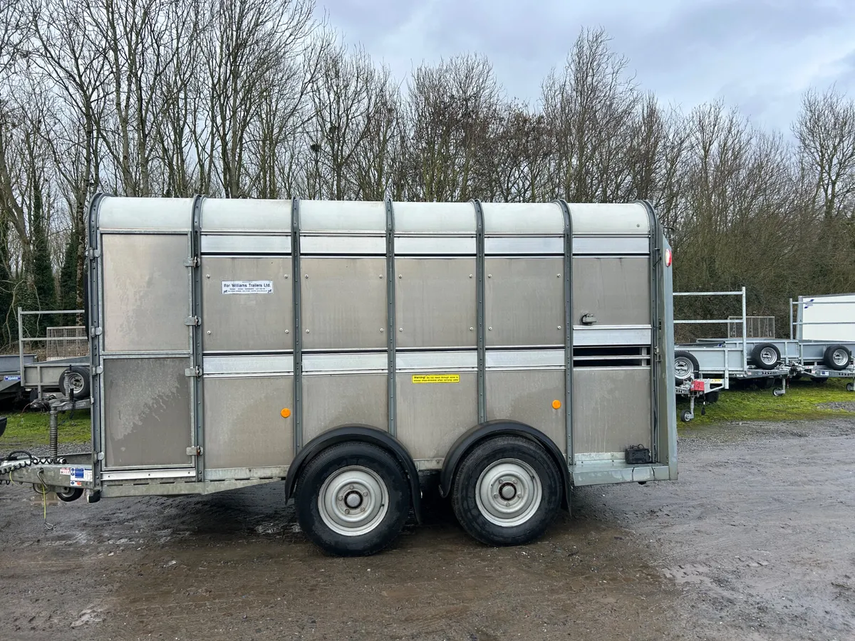 Ifor Williams 12ft Ta510 Livestock Trailer - Image 1