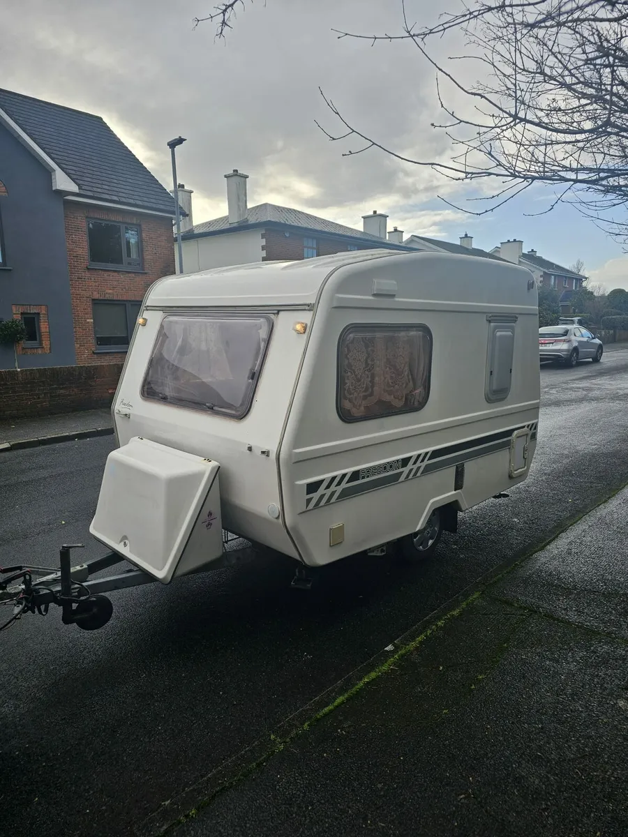 Lightweight freedom caravan - Image 2