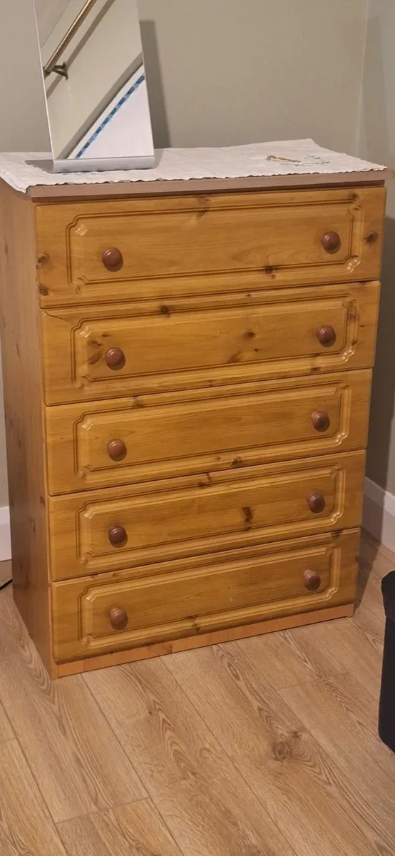 Bedroom furniture - Image 3