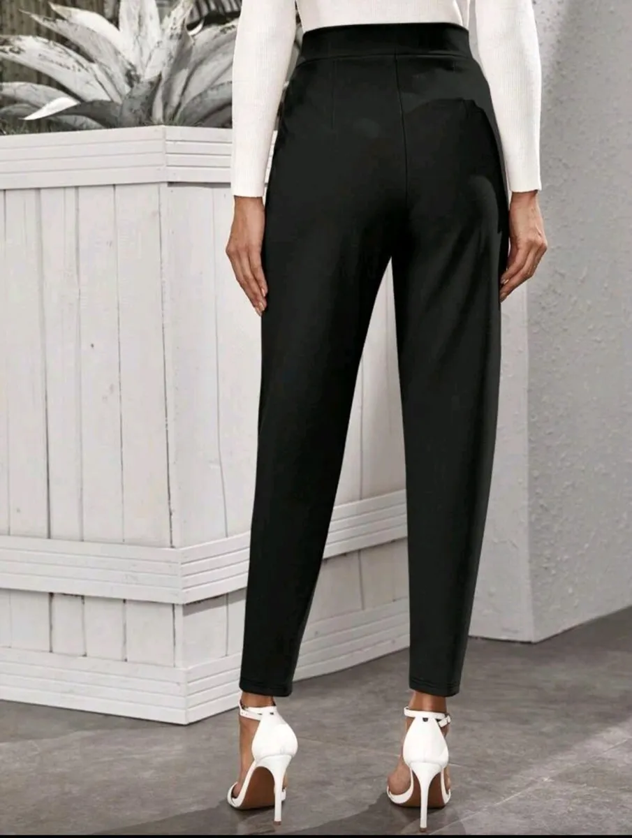 SHEIN Tall XL Black Pants – Sleek & Comfy Fit - Image 3