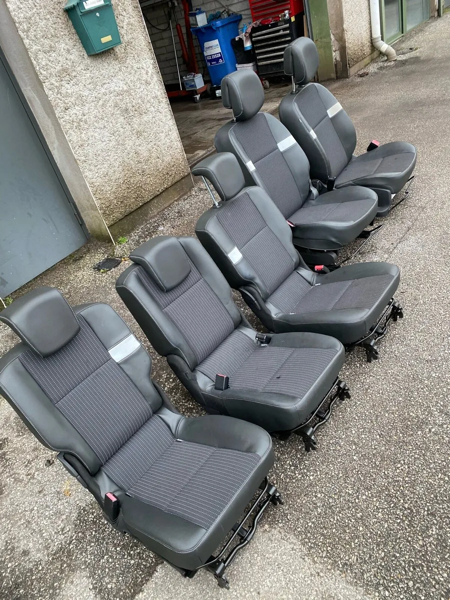 Half leather interior for Renault ScenicMk3 - Image 1