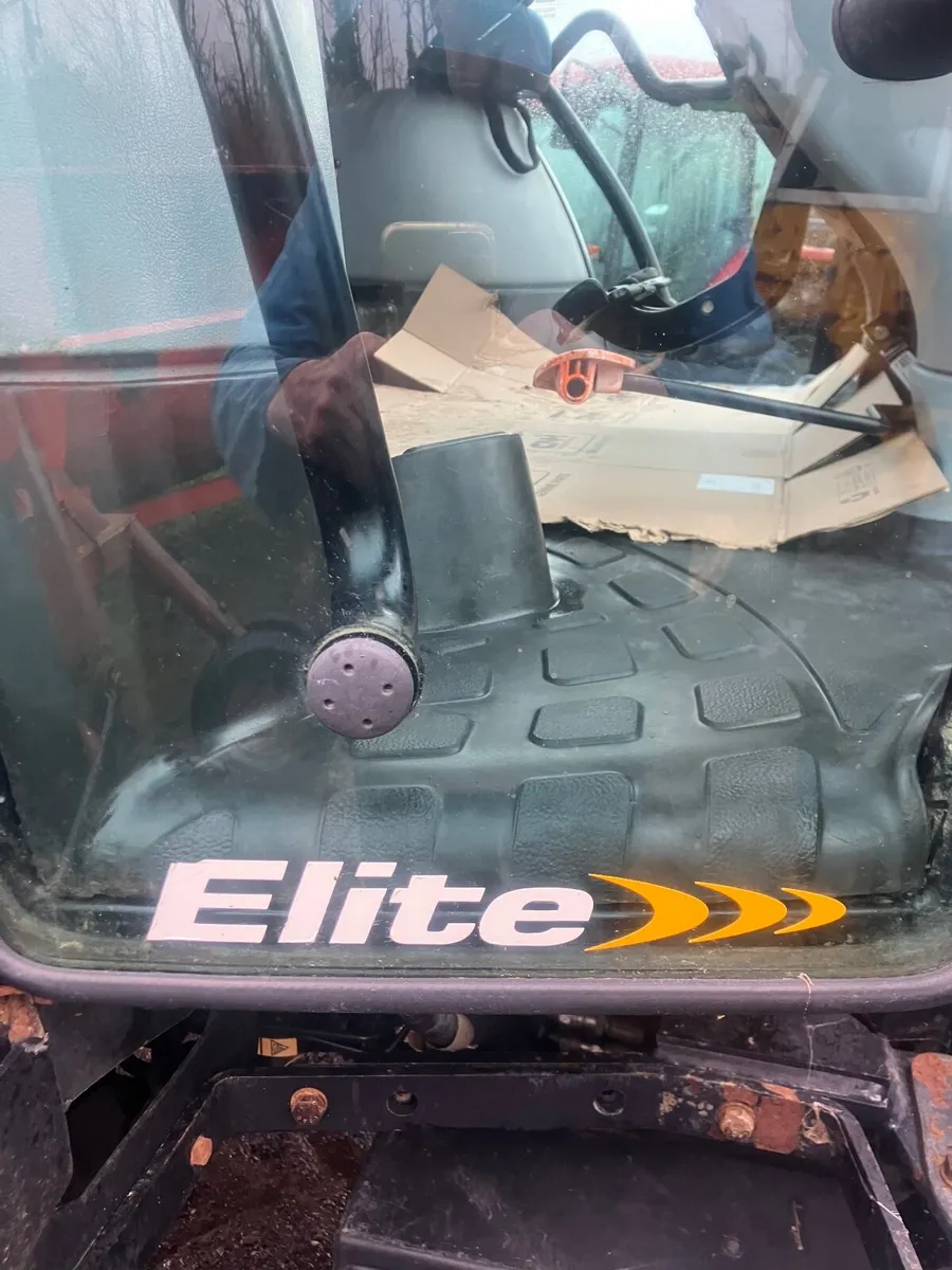 T6050 New Holland - Image 4