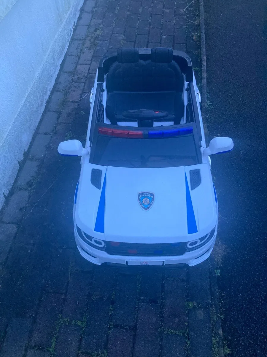 12v chargeable nypd police car - Image 3