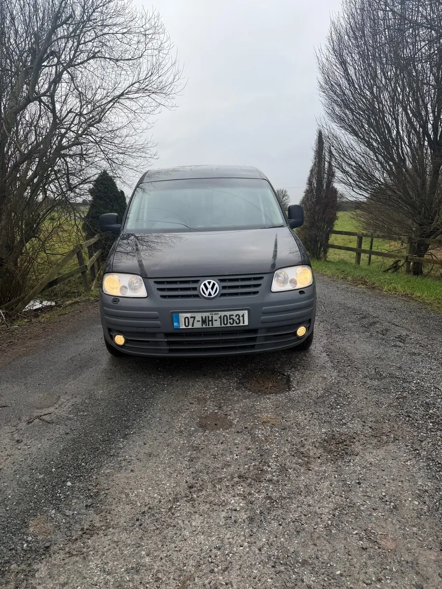 2007 Volkswagen caddy - Image 2