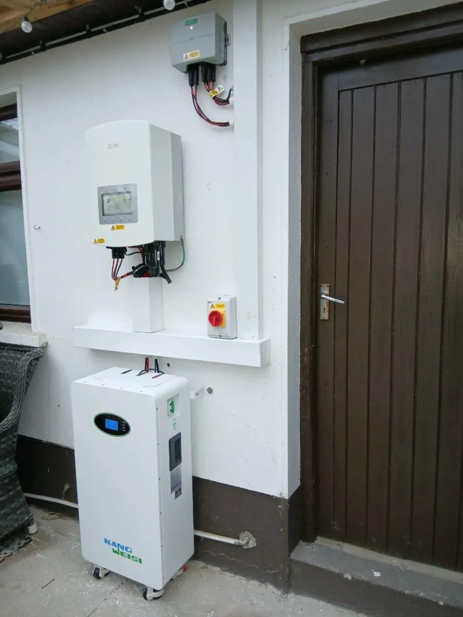 Brand new Solis 5kw hybrid DIY kit 15kwh battery - Image 1