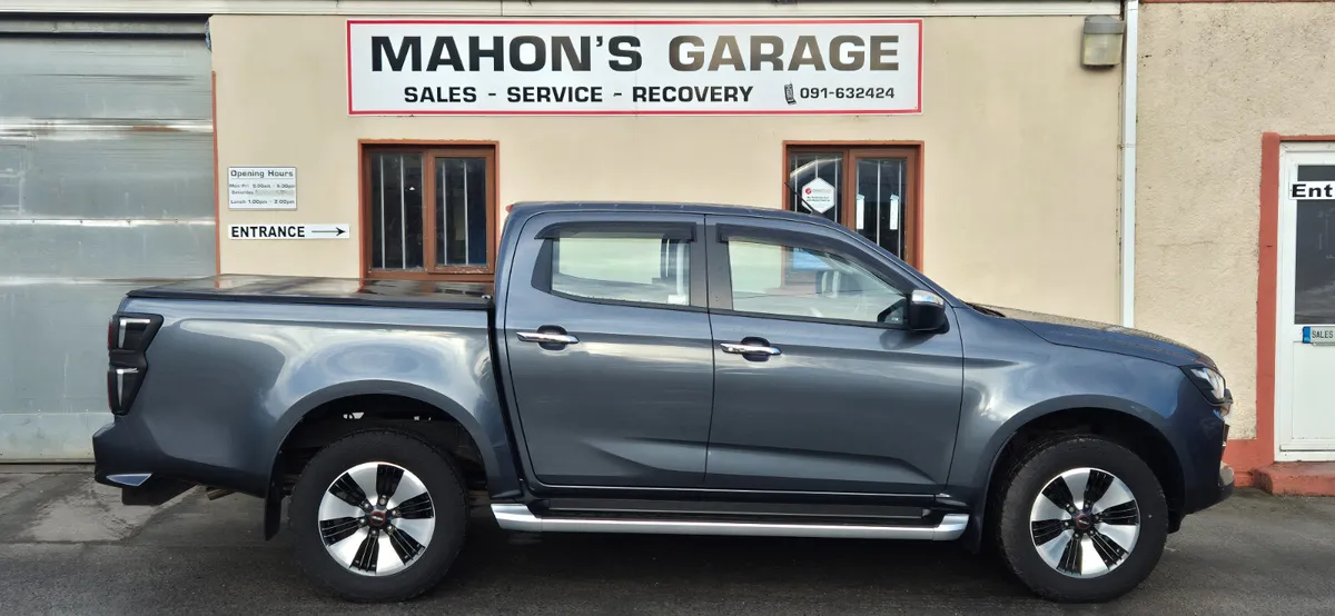 Isuzu D-Max 2022 Manual - Image 2