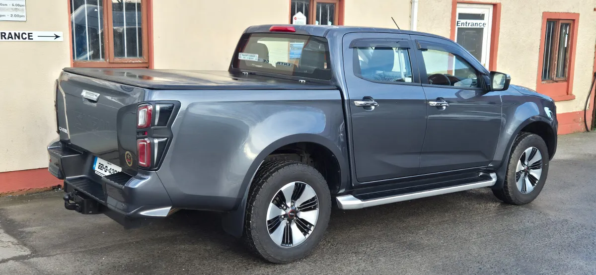 Isuzu D-Max 2022 Manual - Image 4