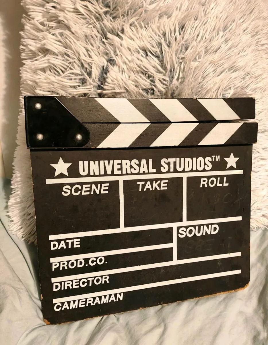 Universal Studios™ Film Clapperboard – Classic Bla - Image 4