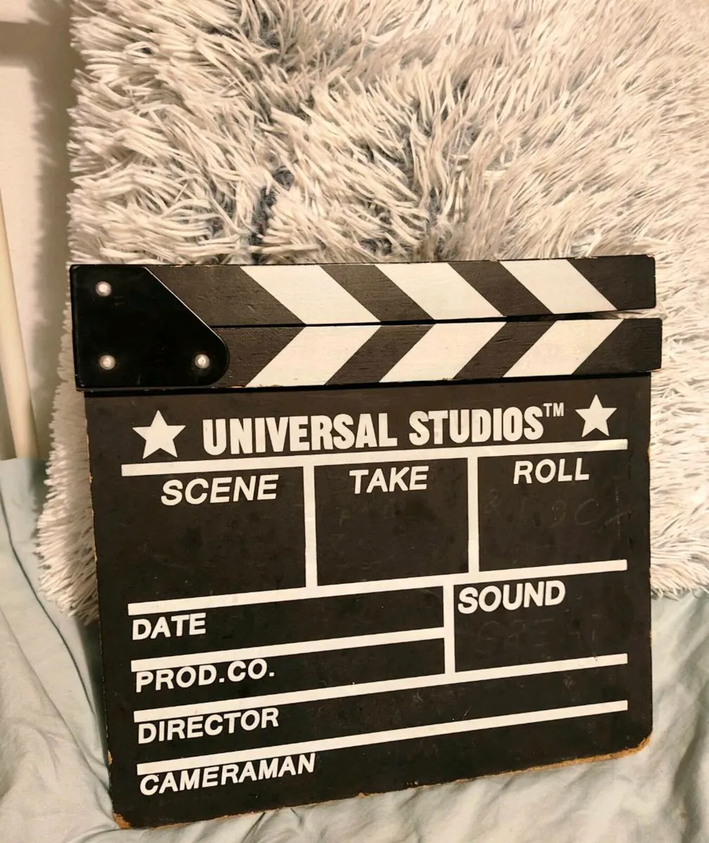 Universal Studios™ Film Clapperboard – Classic Bla - Image 1