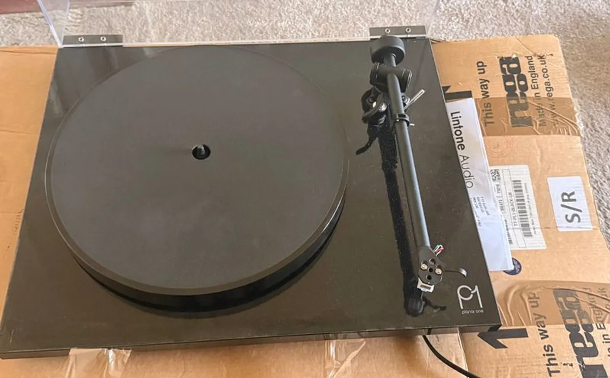 Rega Planar 1 (with Onkyo amp and Wharfdale speakers) - Image 2