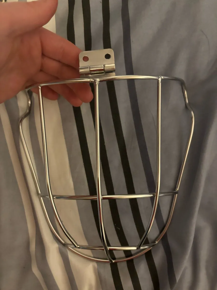 hurling helmet kilkenny facegaurds - Image 2