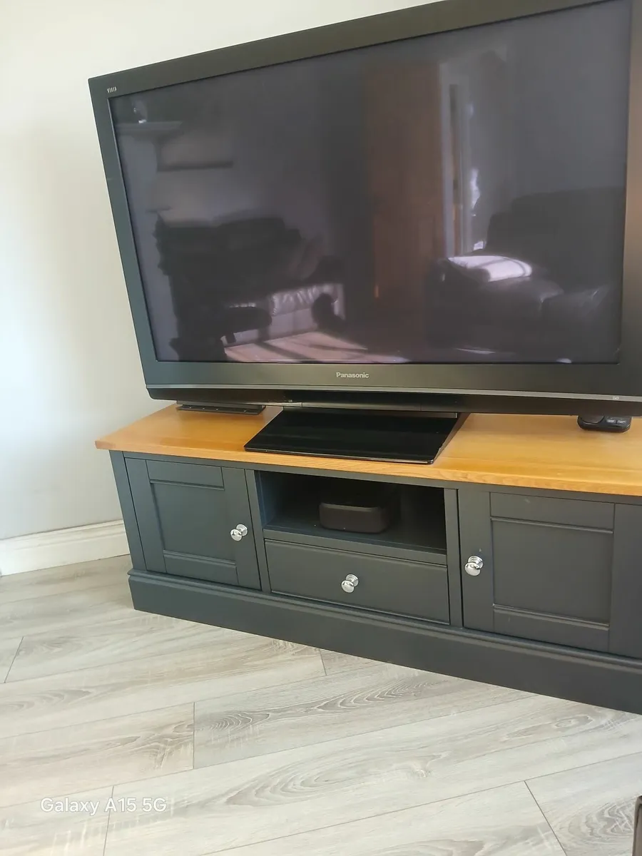 Tv Unit - Image 2