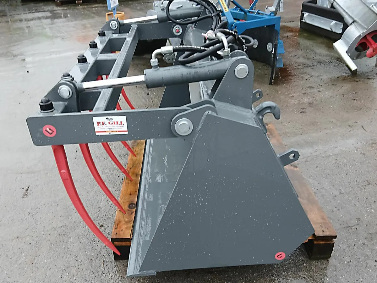 NEW BUCKETS c/w GRABS - Image 1