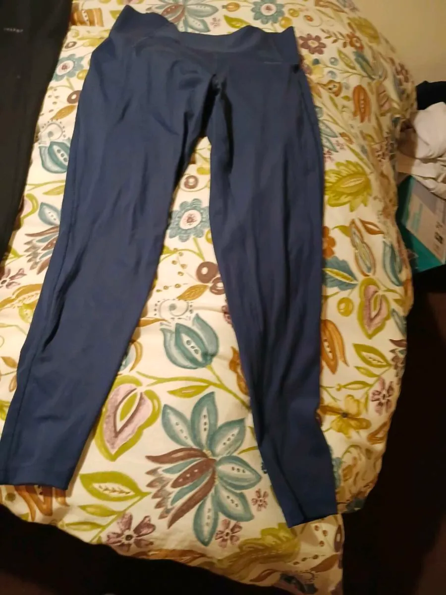 Navy leggings - Image 2