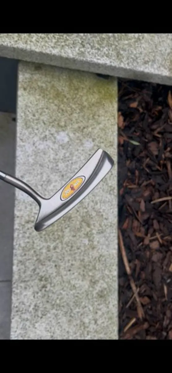 Custom TaylorMade Rossa Imola 8 Putter – 35 in - Image 1