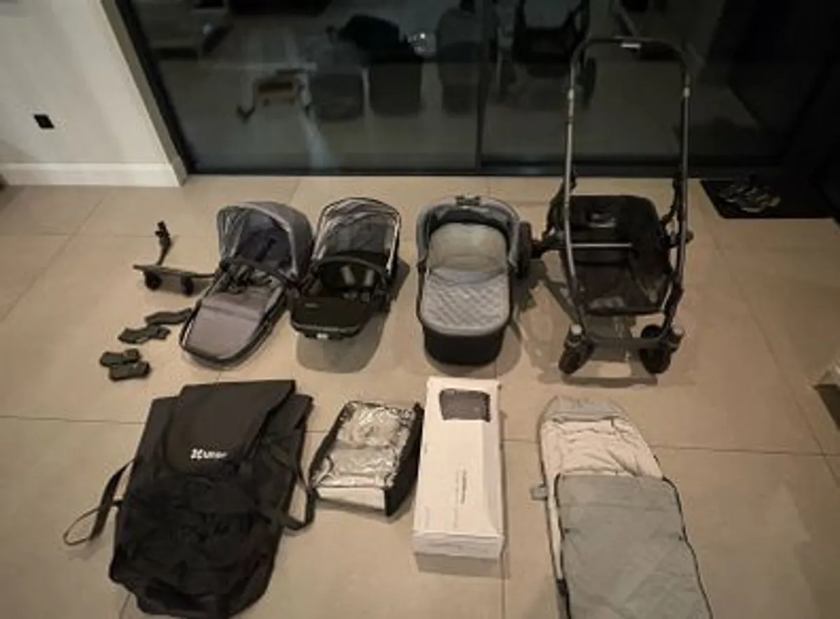 Uppababy Vista Travel system - Image 1