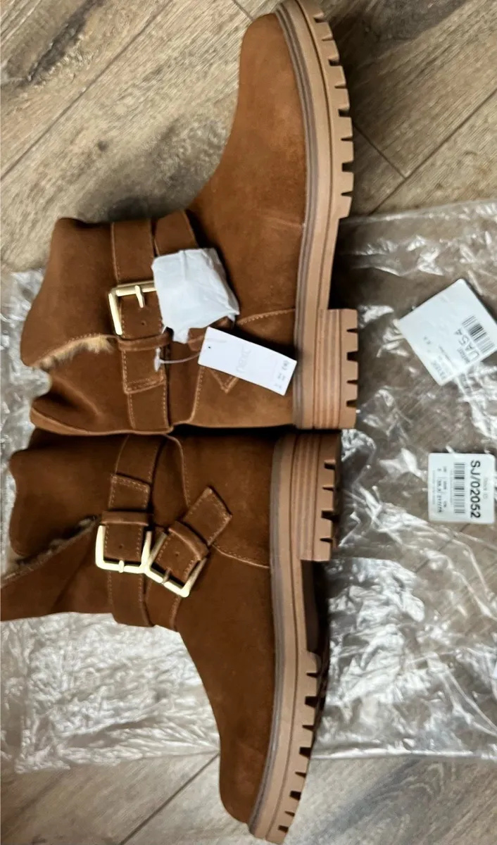 For sale New boots - Image 2