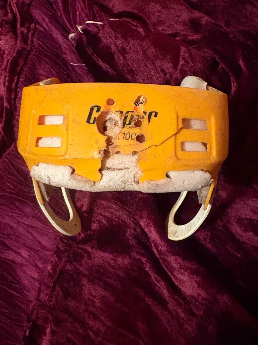 Original Cooper Sk100 side piece - Image 1