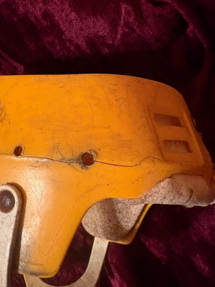 Original Cooper Sk100 side piece - Image 4