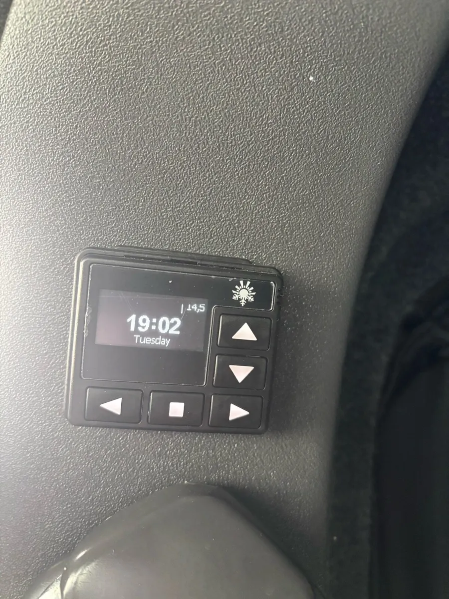 Vw transporter camper - Image 4