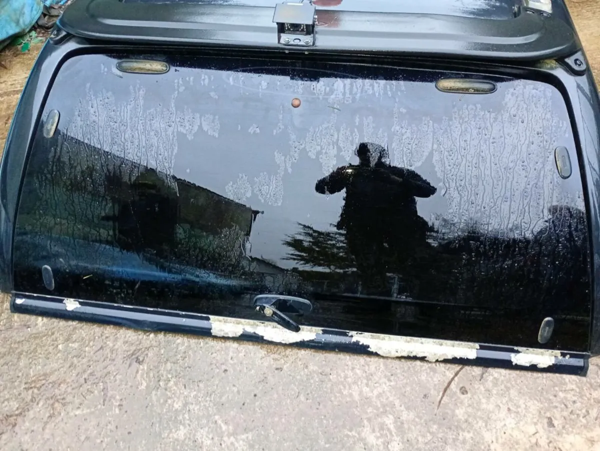 2013 Hilux canopy - Image 2