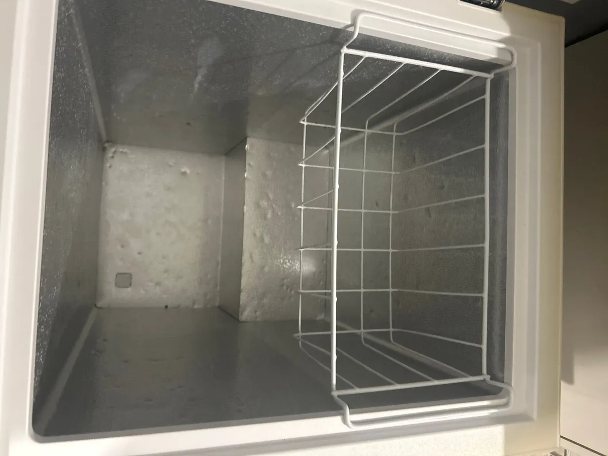 Freezer 90 litr - Image 1