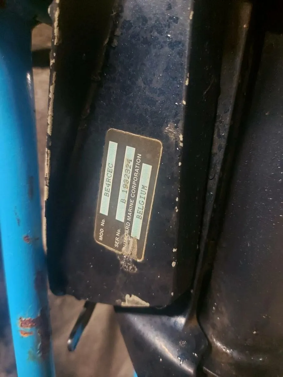 Outboard engine - Image 4