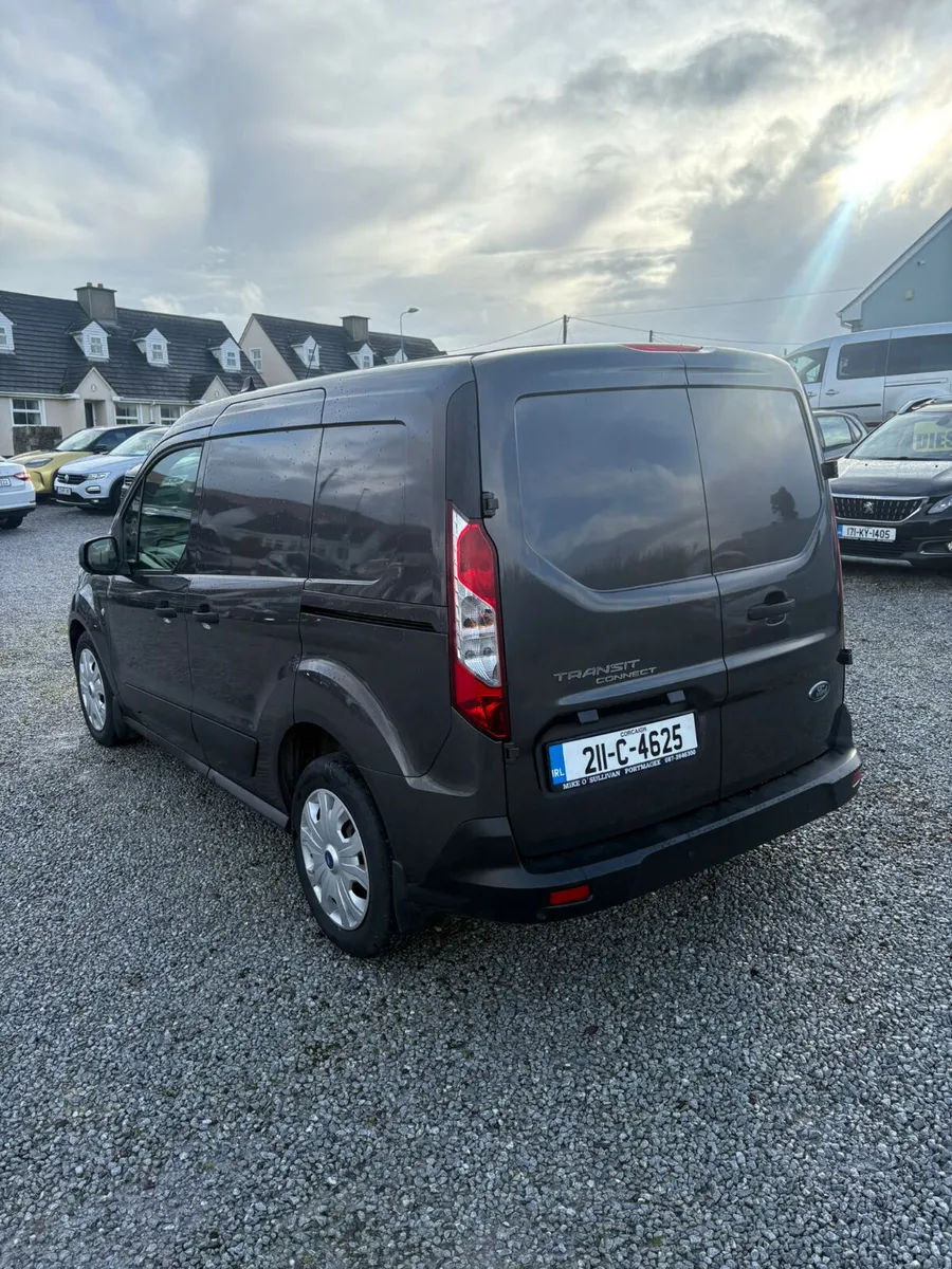 Ford Transit connect 2021 - Image 4
