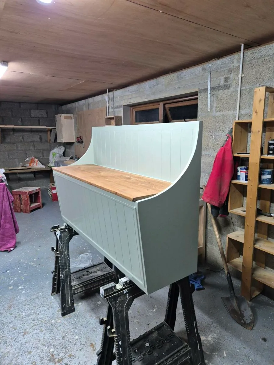 Monks bench - Image 1