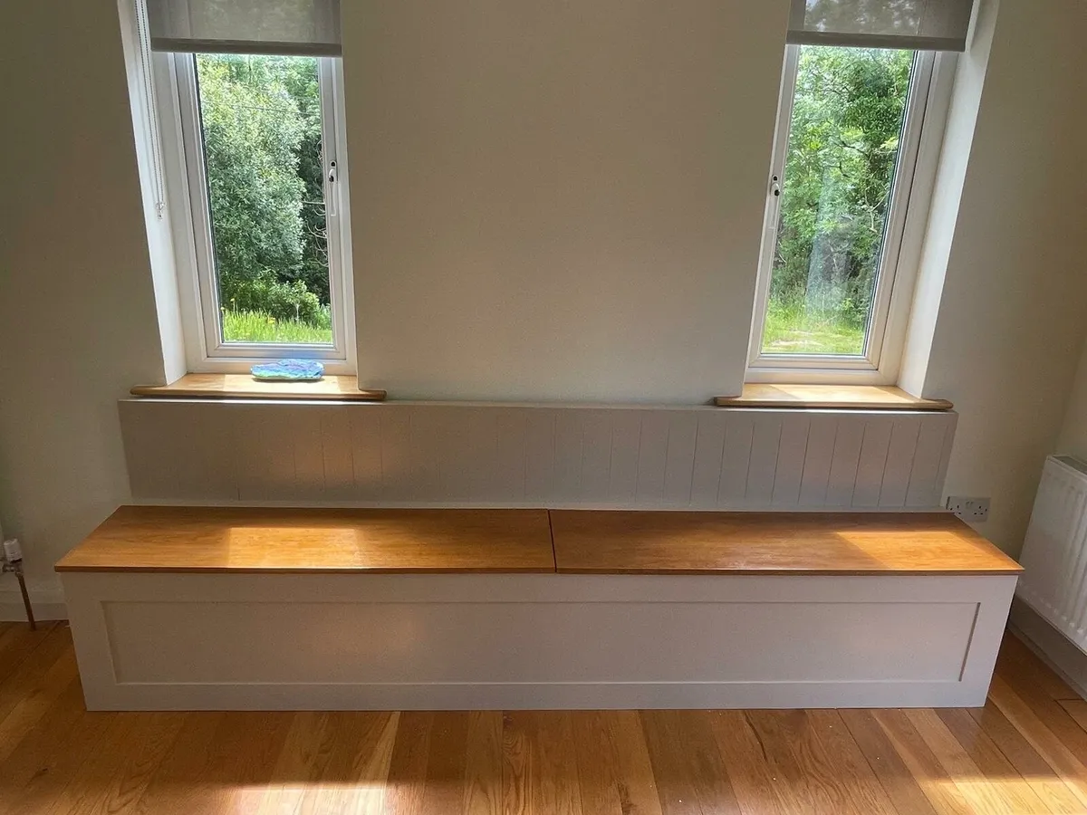 Monks bench - Image 1