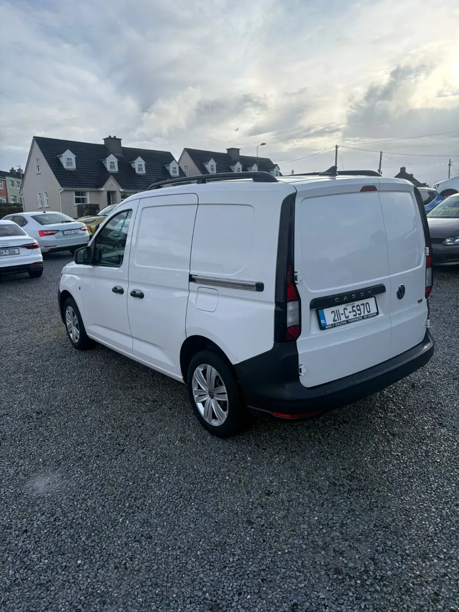 Volkswagen Caddy 2021 - Image 4