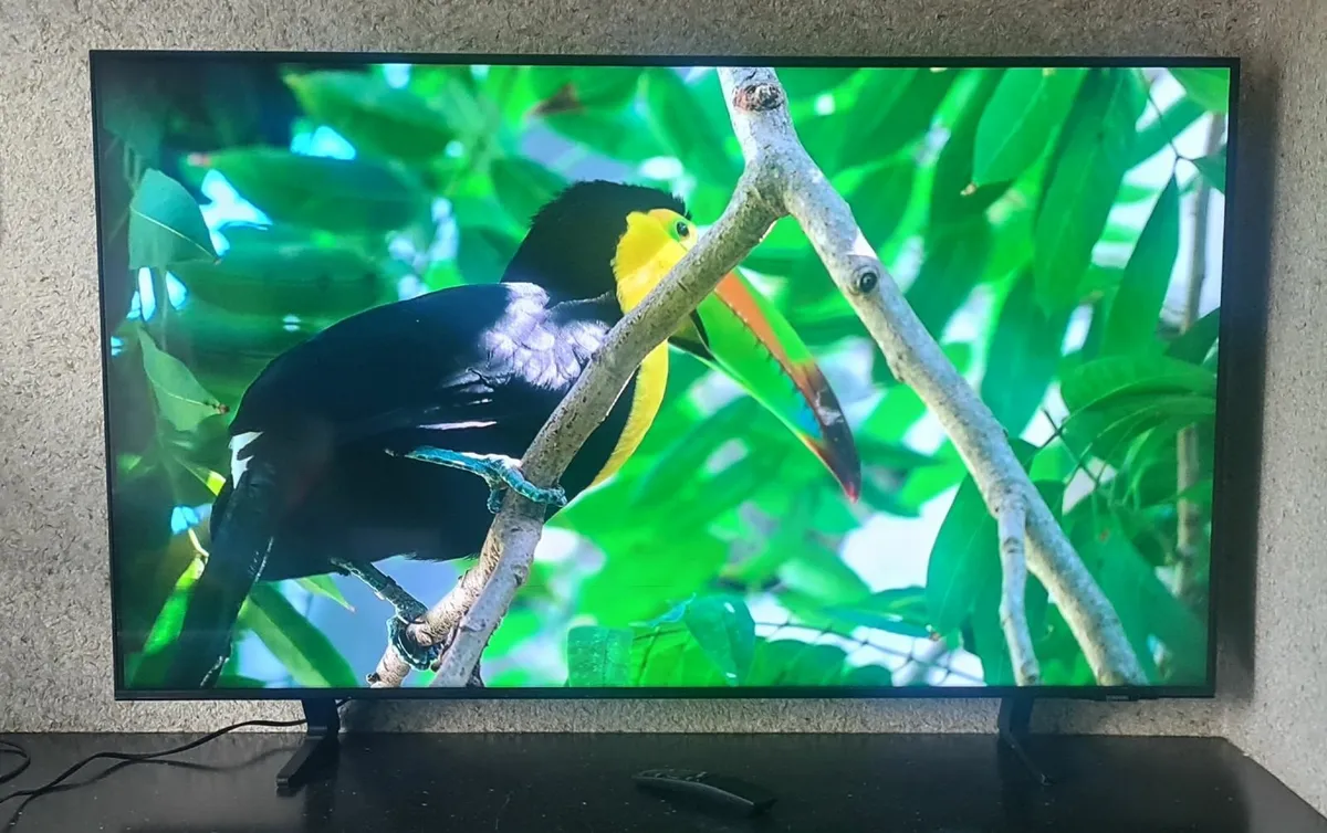 Samsung UE50BU8000 50" 4K UHD Smart TV - Image 4