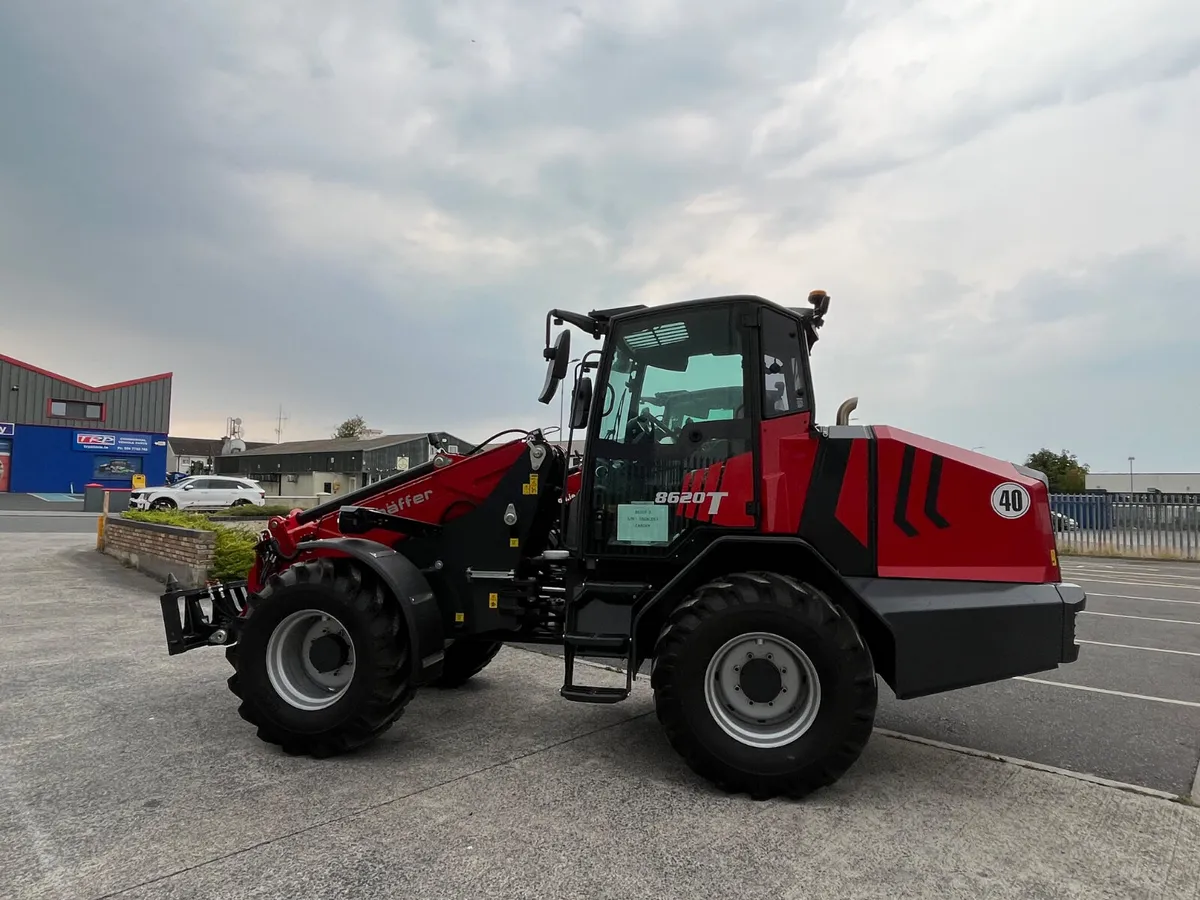 Schaffer loader 8620 t3 - Image 1